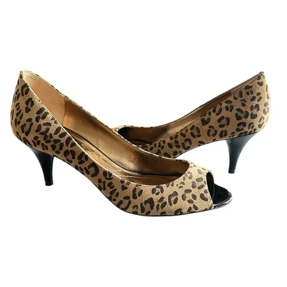 Tahari Peep Toe Heels Pumps Leopard Animal Print Suede High Heel - Picture 7 of 8